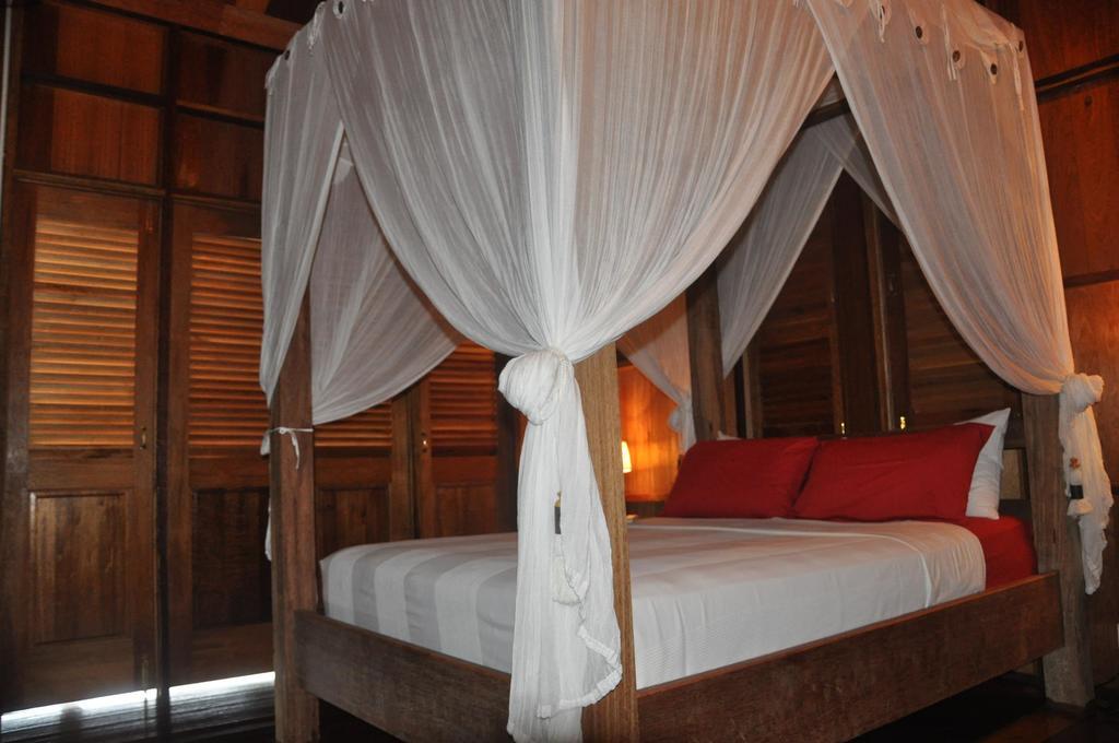 Bagus Place Retreat Kampong Mukut Exterior photo