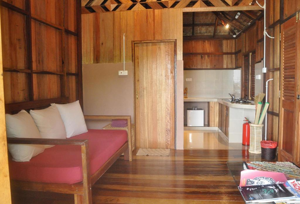 Bagus Place Retreat Kampong Mukut Exterior photo